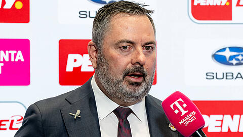 EHC-Manager Christian Winkler &auml;u&szlig;ert sich im TV-Interview zur Rekord-Sperre gegen Verteidiger Fabio Wagner und fordert mehr Ruhe in den DEL-Play-offs.