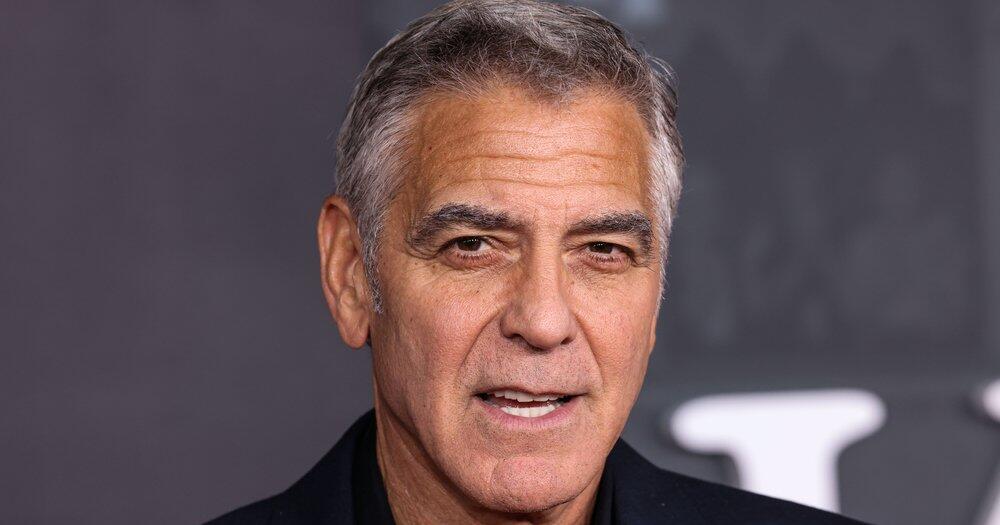 Ahnungslos-George-Clooneys-Zwillinge-verspotten-ihn-auf-Italienisch