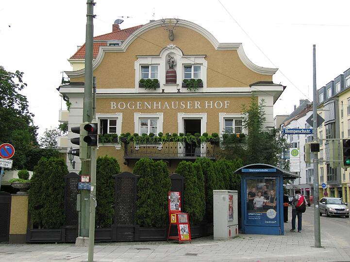 An der Kreuzung zur Hompeschstraße wird geschlemmt.