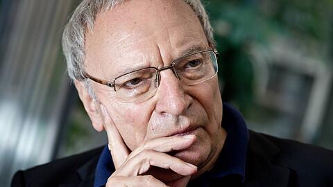 Einer der erfolgreichsten deutschen Schriftsteller: Uwe Timm istz keiner, der im Elfenbeinturm sitzt!