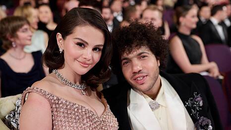 Selena Gomez und Benny Blanco bei den Oscars 2025.
