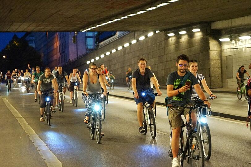 Über 16.000 Münchner waren bei der siebten Radlnacht dabei. Die Bilder.