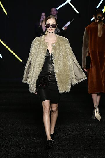 Die Runway-Looks: zeitlos aber dennoch modern.
