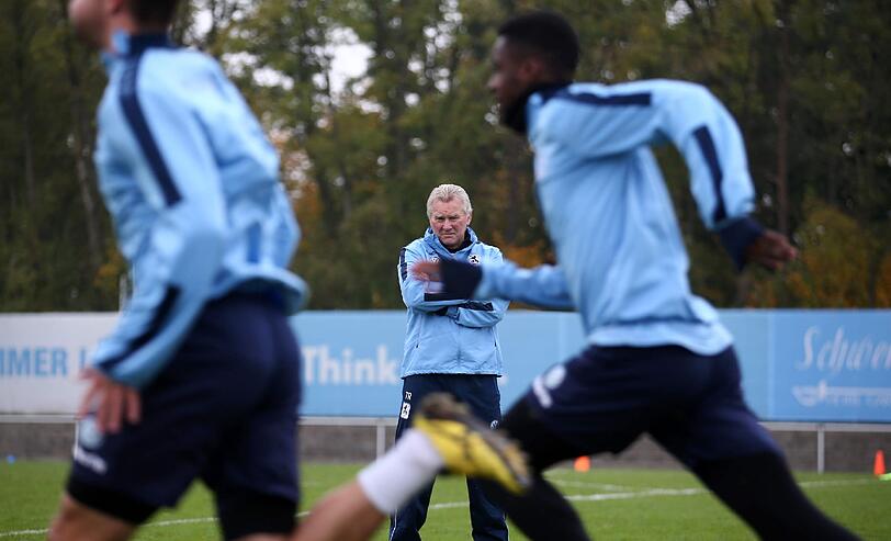 Das erste Training mit dem neuen Co-Trainer Sven Kmetsch.