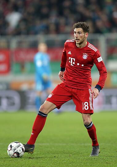 LEON GORETZKA, NOTE 3: Erster Wechsel. Kam nach 53 Minuten für Martínez. Der Ex-Schalker hatte zuletzt wegen Sprunggelenksbeschwerden pausieren müssen. Agierte mehr als Achter denn als Sechser &ndash; bei 3:0-Führung kein Problem. Seinen gewaltigen Fernschuss parierte Casteels.