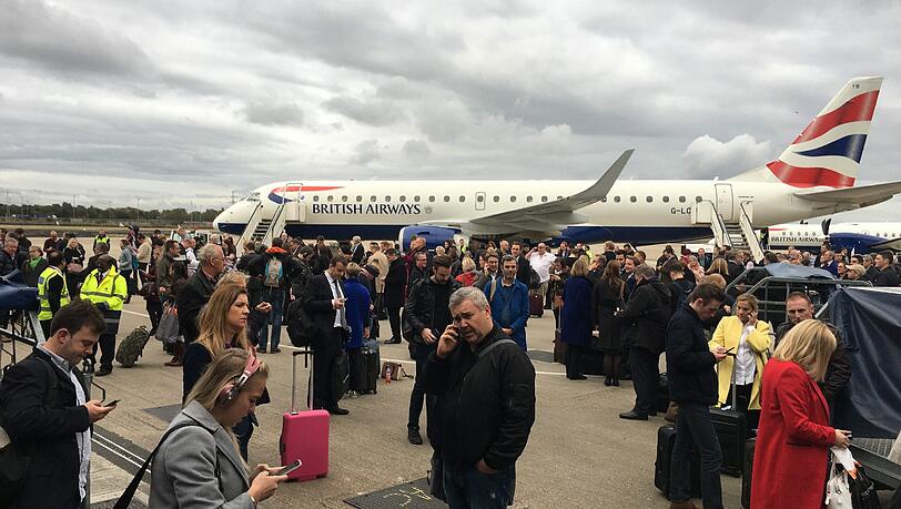 500 Passagiere waren von dem Zwischenfall betroffen. 500 Passagiere waren von dem Zwischenfall betroffen.