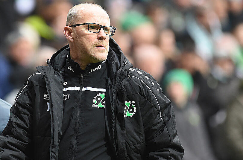 Seit seinem Trainerdebüt 1999 bei Werder Bremen ist Thomas Schaaf nie aus der Bundesliga abgestiegen.