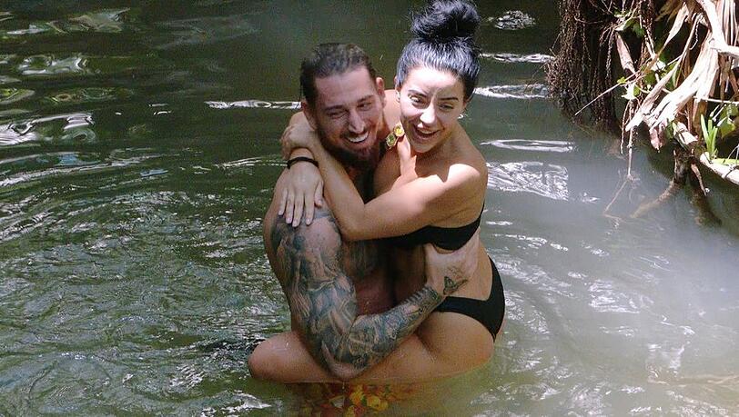 Mike Heiter und Leyla Lahouar kamen sich im Dschungelcamp n&auml;her.