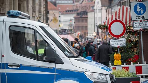 Bayerns Städte haben für die Weihnachtsmärkte Sicherheitskonzepte erarbeitet. (Archivbild) Bayerns Städte haben für die Weihnachtsmärkte Sicherheitskonzepte erarbeitet. (Archivbild)