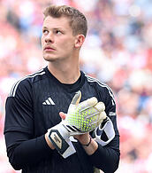 Trotz der Leihe zum VfB Stuttgart hat Alexander Nübel die Tür für eine Zukunft beim FC Bayern nicht komplett verschlossen.