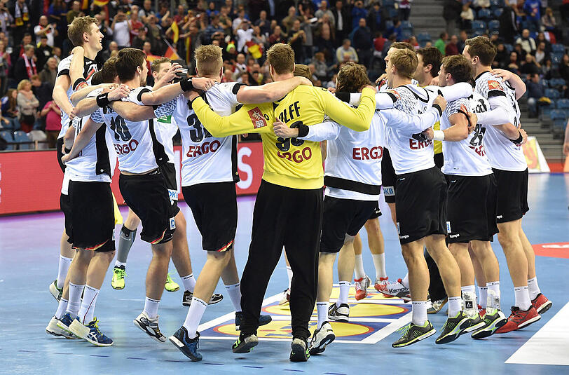 Spätestens seit Samstagmorgen darf beruhigt gefeiert werden. Der norwegische Handballverband hat seinen Protest zurückgezogen. Damit stehen die Helden des DHB-Teams offiziell im EM-Finale!