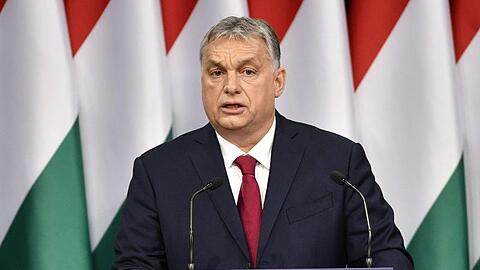 Ungarn verfolgt unter seinem Ministerpräsidenten Viktor Orban seit Jahren eine Politik der Abschottung und Abschreckung von Flüchtlingen und Migranten.