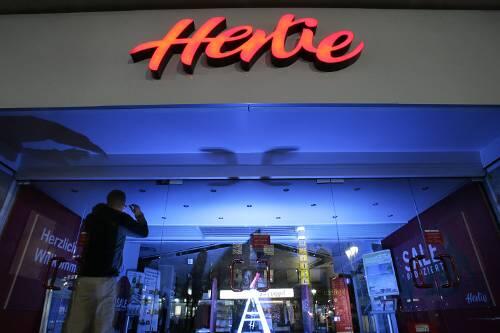 Ganz dunkle Zukunft: Hertie dürfte bald von der Bildfläche verschwinden.