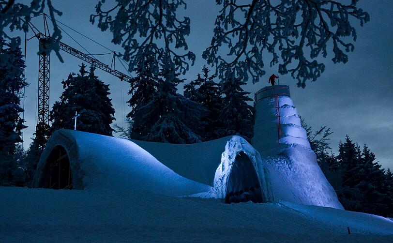 ...wenn der Mond auf den Schnee fällt und ihn zum leuchten bringt.