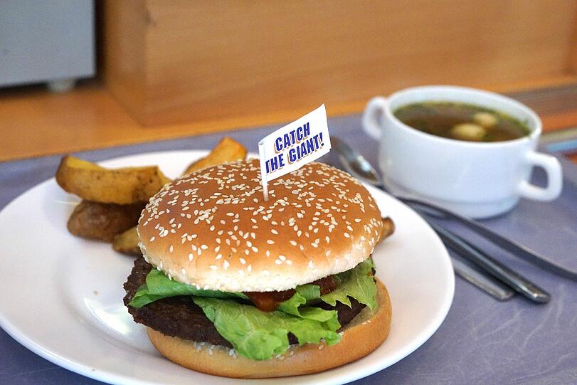 Auch Teil im dreimonatigen Menüzyklus: Burger.