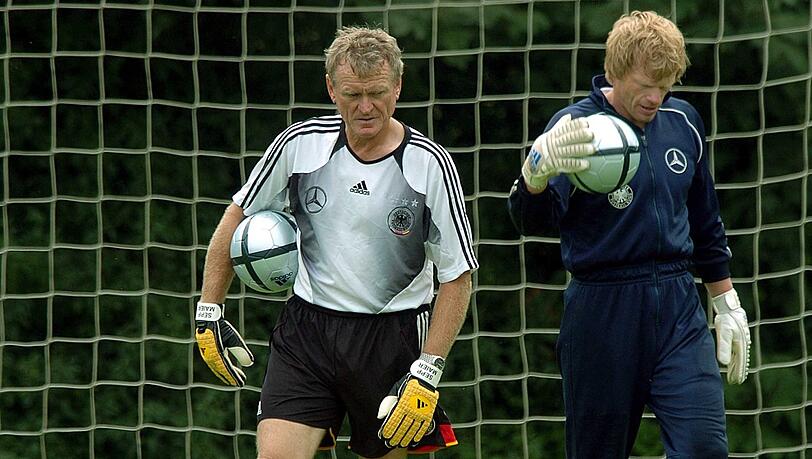 Sepp Maier trainierte Oliver Kahn elf Jahre lang in der deutschen Nationalmannschaft. Sepp Maier trainierte Oliver Kahn elf Jahre lang in der deutschen Nationalmannschaft.