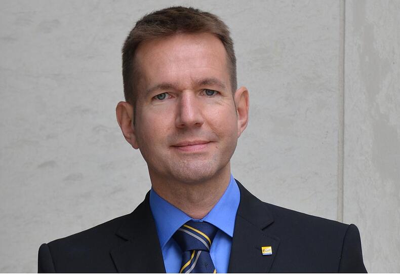 Der Wirtschaftswissenschaftler Claus Wunderlich ist wieder zum Spitzenkandidaten der Viertel-FDP gewählt worden.