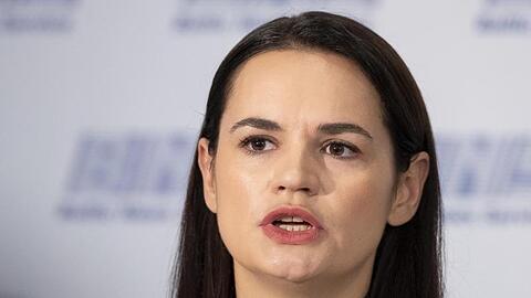 Swetlana Tichanowskaja, ehemalige Kandidatin für die Präsidentschaftswahlen in Belarus, lebt im Exil in Litauen.