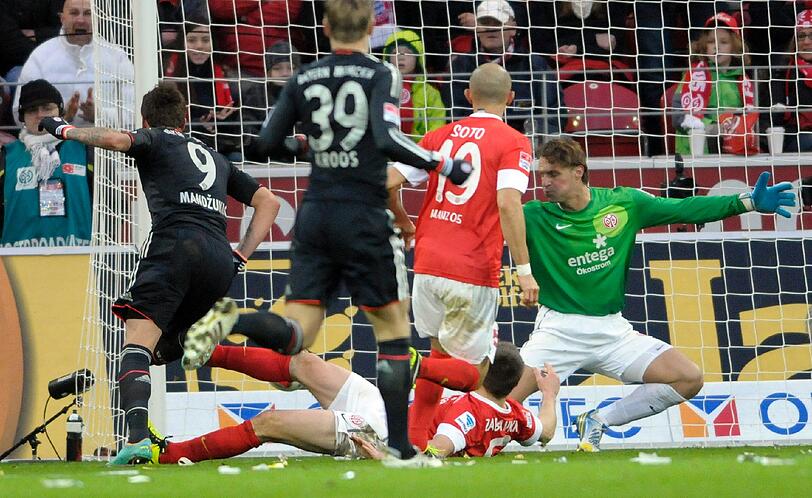11.: Mainz - FCB 0:3. Wieder zu Null, wieder das Duo Mandzukic/Müller.