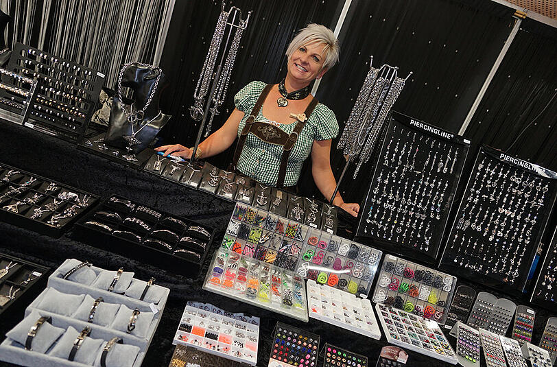 Erotikmesse 2016 in München: Sehen Sie hier die besten Bilder aus der kleinen Olympiahalle.