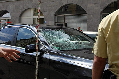 Gaucks Horror-Unfall in Lehel: Diese Bilder hatte die AZ im Juni 2010 gezeigt.