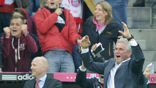 Trainer Jupp Heynckes über die 6:1-Gala gegen Stuttgart: "Die ersten 20 Minuten waren nicht so einfach für uns. Der VfB war sehr gut organisiert, da haben wir uns schwer getan. Dann haben wir das Spiel peu a peu unter Kontrolle bekommmen. Trainer Jupp Heynckes über die 6:1-Gala gegen Stuttgart: "Die ersten 20 Minuten waren nicht so einfach für uns. Der VfB war sehr gut organisiert, da haben wir uns schwer getan. Dann haben wir das Spiel peu a peu unter Kontrolle bekommmen.