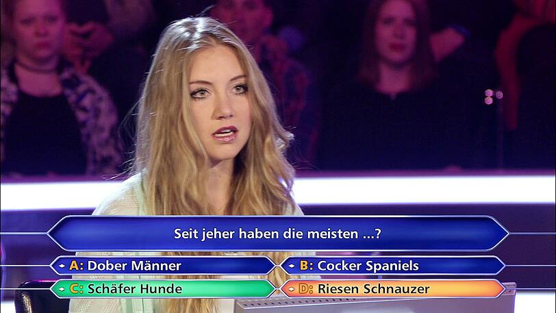 Für Tanja Fuß ist der Traum vom großen Geld schon nach 45 Sekunden ausgeträumt: Die Modedesignstudentin scheitert an der 50-Euro-Frage.
