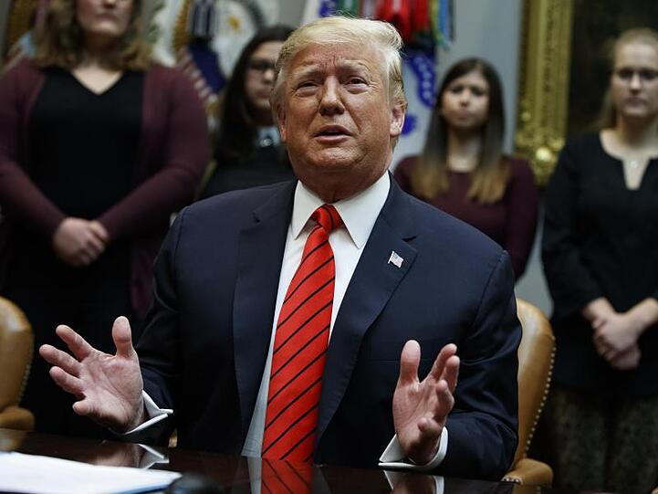 US-Präsident Donald Trump nennt das gegen ihn angestrengte Amtsenthebungsverfahren "Lynchmord".