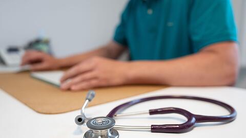 K&ouml;nnte eine Geb&uuml;hr unn&ouml;tige Arztbesuche verringern? (Archivbild)