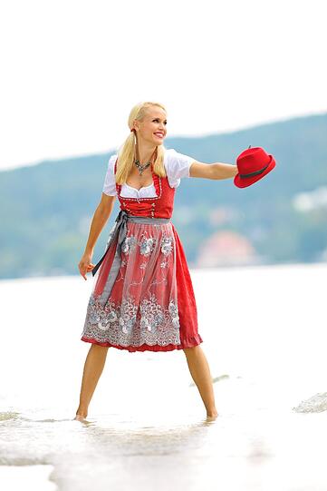 Die Bilder vom Trachten-Shooting mit Tamara Sedmak in Starnberg.