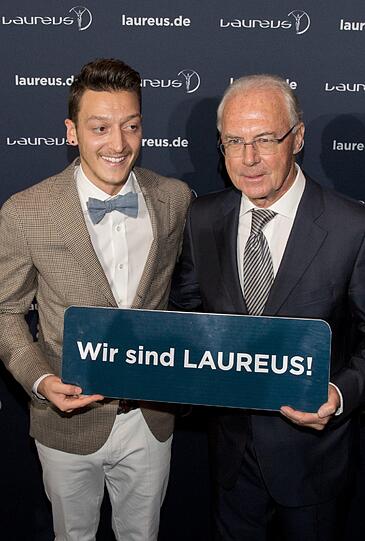 Mesut Özil und Franz Beckenbauer
