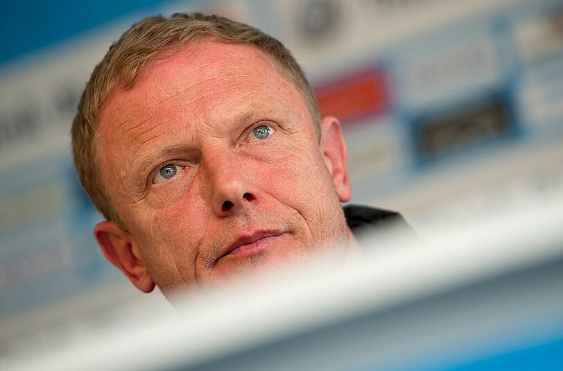 Will am letzten Spieltag beim KSC den Klassenerhalt mit  schaffen: Löwen-Trainer Torsten Fröhling.