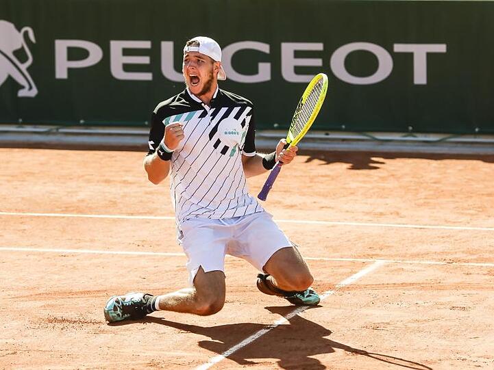 Jan-Lennart Struff feiert in Paris den erstmaligen Einzug in ein Grand-Slam-Achtelfinale.