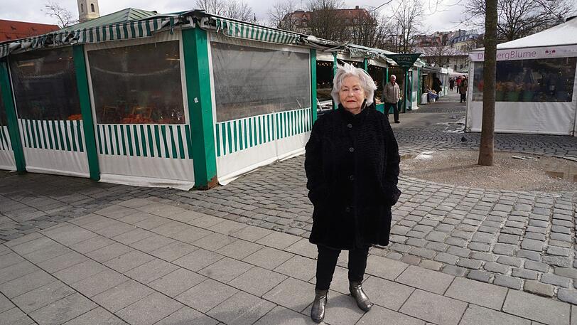 Elke Fett, die Sprecherin der Marktleute, erhebt schwere Vorwürfe gegen die Stadt.