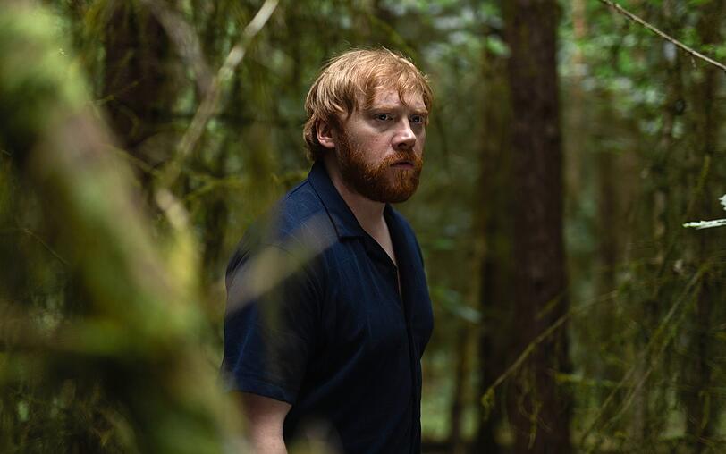 Jon (Rupert Grint) hielt es anfangs für eine gute Idee, mit seiner Frau nach Finnland auszuwandern. Aber irgendwann wird klar: Das war der größte Fehler seines Lebens. Jon (Rupert Grint) hielt es anfangs für eine gute Idee, mit seiner Frau nach Finnland auszuwandern. Aber irgendwann wird klar: Das war der größte Fehler seines Lebens.