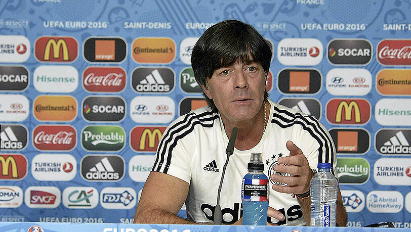 Jogi Löw hat ordentlich Respekt vor den Polen. Jogi Löw hat ordentlich Respekt vor den Polen.