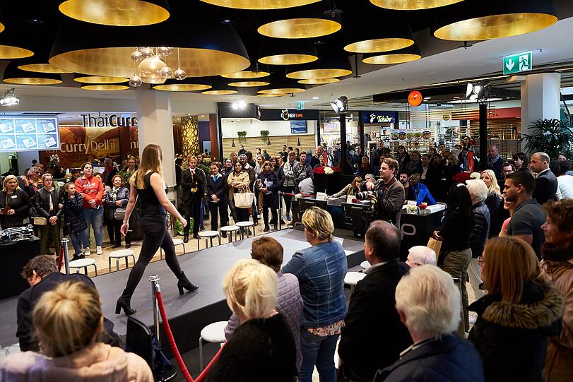 Offenes Casting und Modenschau zur Schönen Münchnerin 2019 im pep