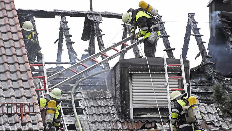 Die Bilder vom Feuerwehreinsatz in Berg am Laim.