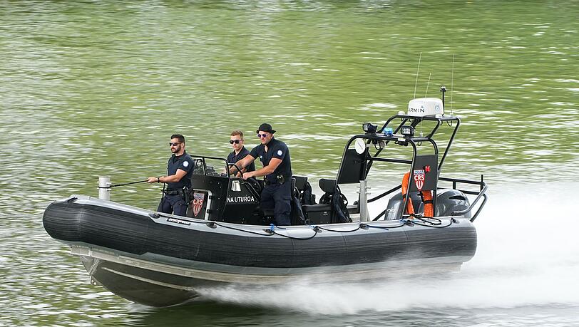 Nach dem Fund von vier Leichen in der Seine hat die Polizei einen Mann unter Mordverdacht festgenommen (Archivbild).