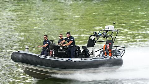 Nach dem Fund von vier Leichen in der Seine hat die Polizei einen Mann unter Mordverdacht festgenommen (Archivbild).