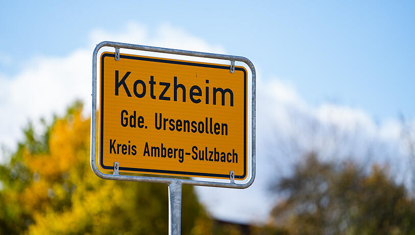 Das Ortsschild des Ortsteils Kotzheim.