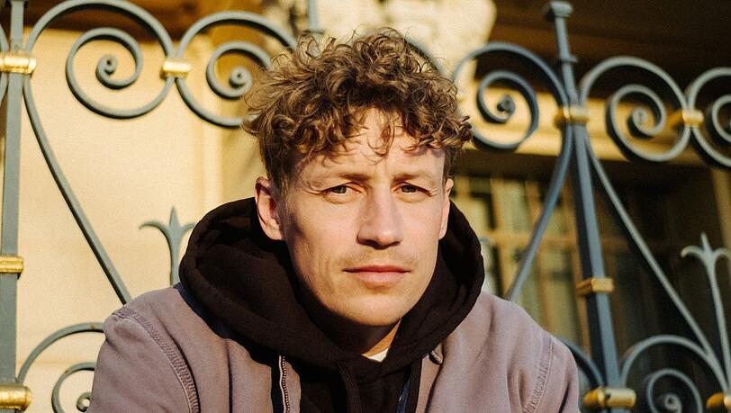 Tim Bendzko meldet sich mit seinem Album "April" zurück.