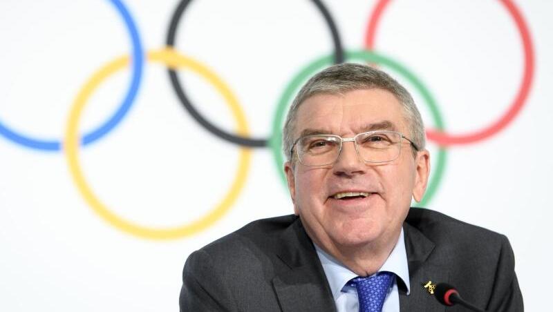Nach IOC-Präsident Thomas Bach wird sich das IOC nach den WADA-Entscheidungen richten. Nach IOC-Präsident Thomas Bach wird sich das IOC nach den WADA-Entscheidungen richten.