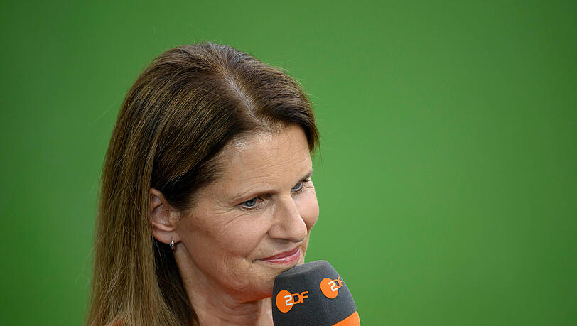 Katrin M&uuml;ller-Hohenstein hat eine klare Meinung zu Social Media.