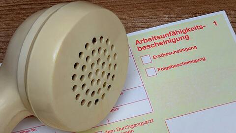 Ab sofort können sich Patienten wieder per Telefon krankschreiben lassen. Allerdings gelten neue Bedingungen.