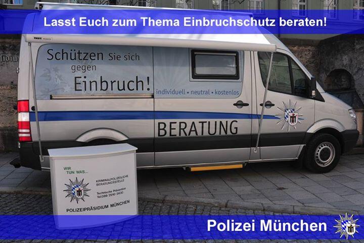 Dieses Sicherheitsmobil steht am Mittwoch am Rotkreuzplatz.