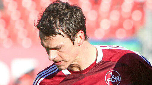 Auch Markus Feulner konnte keine Akzente setzen und musste sich dem FC Bayern unterwerfen. Auch Markus Feulner konnte keine Akzente setzen und musste sich dem FC Bayern unterwerfen.