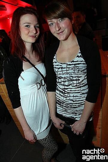 Wie jeden Freitag feierte das Münchner Partyvolk beim IsarCosmos im Neuraun. Mehr Bilder unter: www.nachtagenten.de