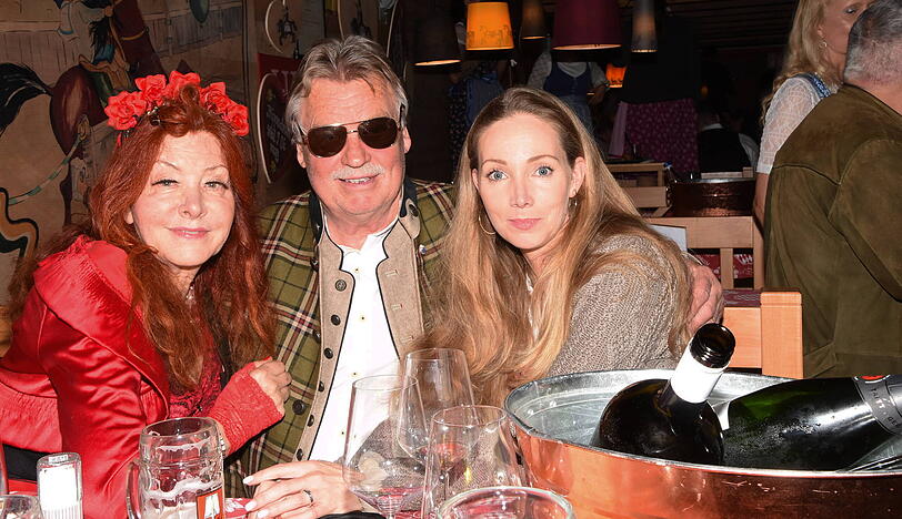 Ewa Schnitzenbaumer, Benno Adolf und Julia Fleschenberg