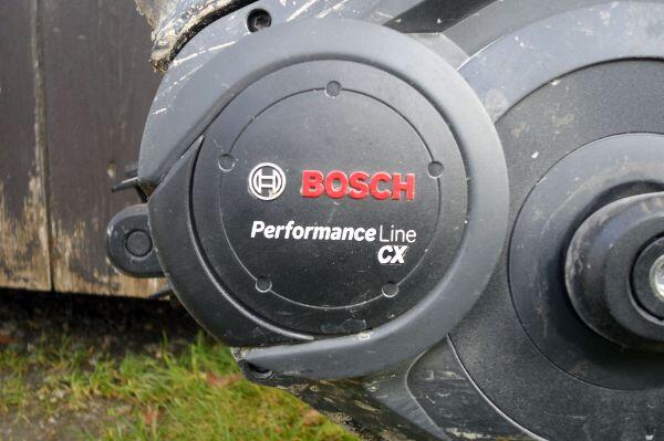 Starker Begleiter, der auch in Matsch und Schlamm nicht schlapp macht: Der Performance Line CX-Mittelmotor im Ruvido XT bringt es auf kräftige 75 Nm Drehmoment.